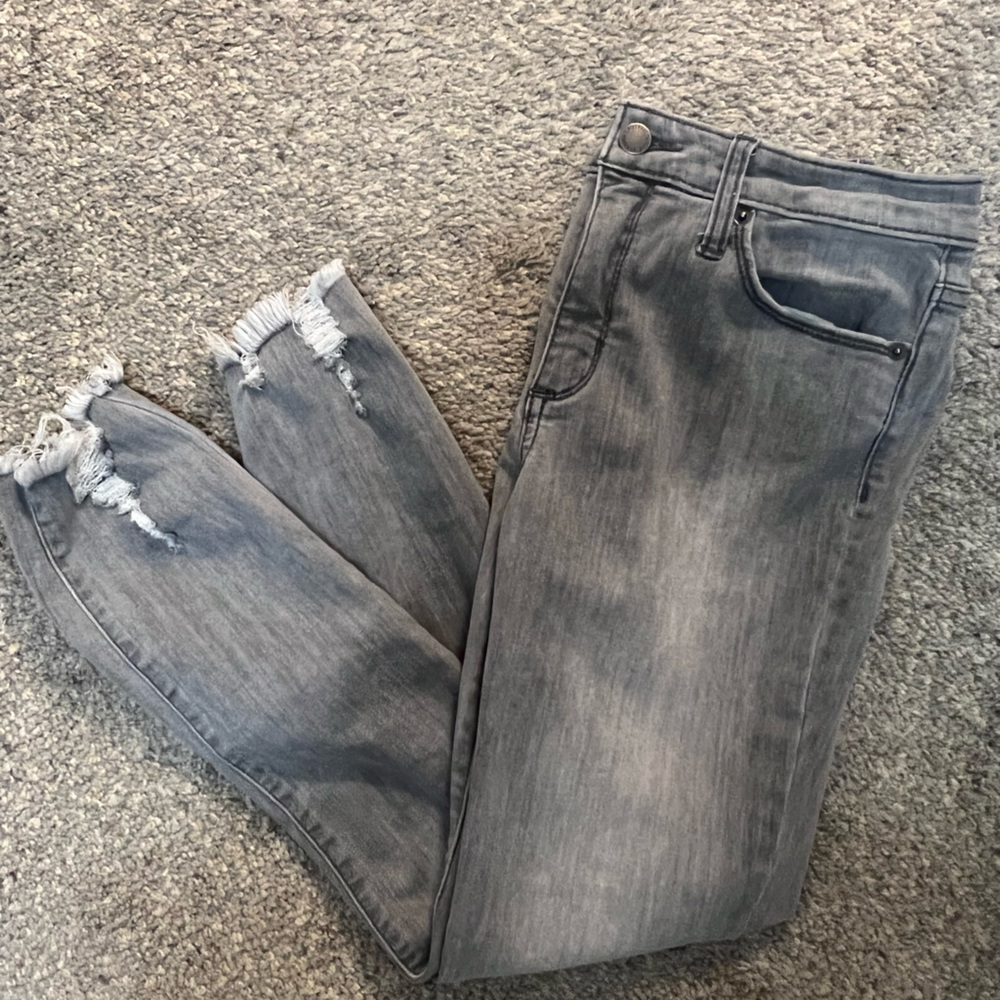 Universal Thread gray jeans